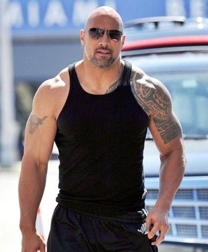 Dwayne Johnson the Rock in a Tank Top showing off his Muscles Dwayne Johnson Family, Dwyane Johnson, Bald With Beard, Going Bald, Rock Johnson, The Rock Dwayne Johnson, Johnson Family, Dwayne The Rock, Michelle Rodriguez