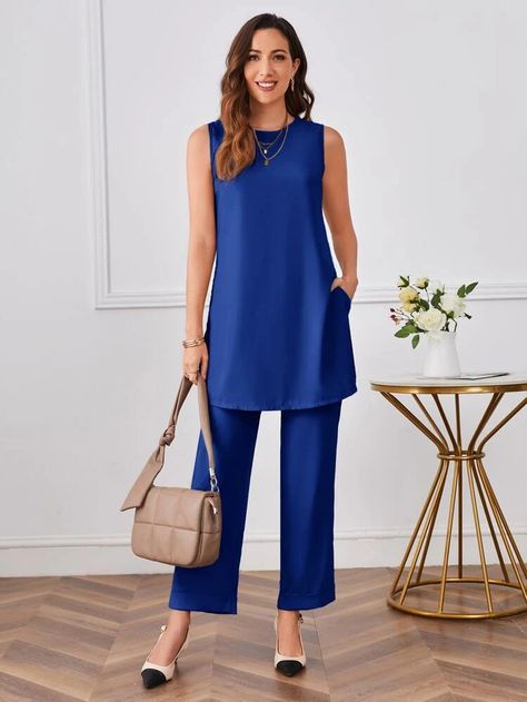 Sleeveless Kurti, Short Kurti Designs, Plain Kurti, Smart Casual Women Outfits, Smart Casual Women, Plain Pants, Short Kurti, Outfit Styles, Kurtis With Pants