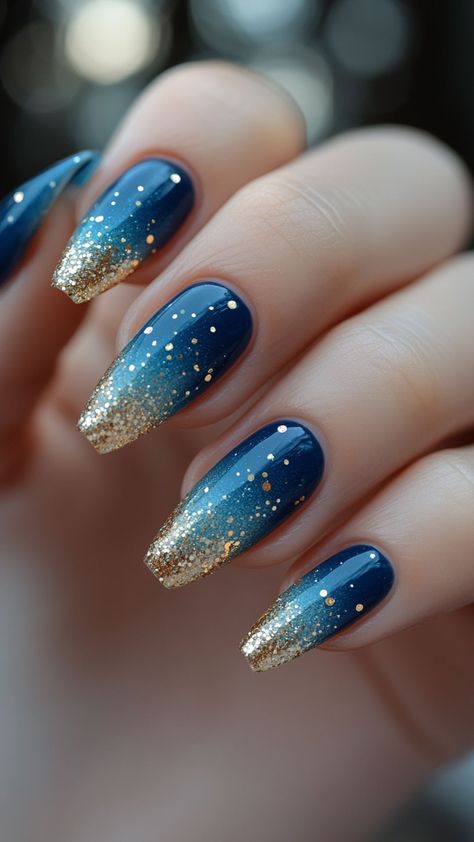 Navy Blue And Copper Nails, Blue Detail Nails, Blue And Gold Nails Short, Blue And Copper Nails, Navy Gold Nails, Blue Autumn Nails, Navy Blue And Silver Nails, Nail Designs Navy, Ravenclaw Nails