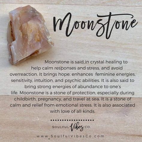 Moonstone Meaning, Crystal Magick, Bohemian Culture, Crystal Healing Chart, Crystals Healing Properties, Spiritual Crystals, Crystals Healing, Gemstone Meanings, Crystal Therapy