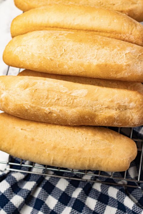 Brioche Rolls Sandwiches, Italian Hoagie Roll Recipe, Sandwich Rolls Recipe, Sub Roll Recipe, Hoagie Roll Recipe, Sandwich Roll Recipe, Submarine Sandwich, Italian Hoagie, Italian Rolls