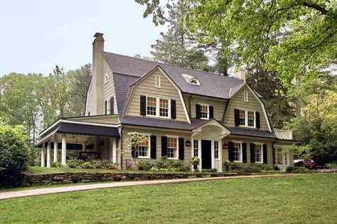 dutch colonial New England Exterior House Colors, Double Gambrel House, Modern Dutch Colonial, Dutch Colonial Exterior, Colonial House Exterior, Dutch Colonial House, Gambrel House, Porch Modern, Dutch Colonial Revival