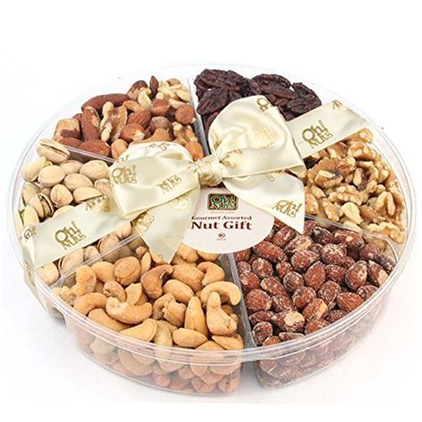 Nut Gift Basket, Kosher Snacks, Food Gift Basket, Best Food Gifts, Edible Christmas Gifts, Assorted Nuts, Charcuterie Gifts, Nuts Gift, Diy Food Gifts