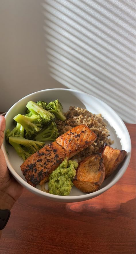 Sweet Potato With Rice, Whole Food Meals Aesthetic, Salmon Recipes Aesthetic, Salmon Rice And Broccoli, Rice And Sweet Potato Recipe, Sweet Potato And Salmon Recipes, Cava Fiery Broccoli, Salmon Bowl Aesthetic, Salmon Broccoli Rice Bowl