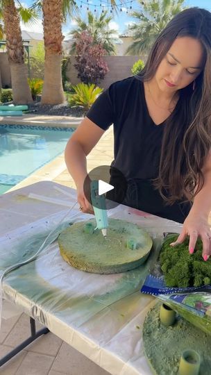 598K views · 24K reactions | Here’s how I make the cement bases for my giant standing flowers. 🌸 

You can buy premade metal bases for the giant flowers online but they are pretty pricey so I like to DIY them.

Be sure to check out my other reels on how to make the flowers! 

Follow @sweetredpoppy for more crafting inspiration!

#diycrafts #giantflower #standingflower #crepepaperflower #crepepaper #giantflowers | Sweet Red Poppy | Taylor Swift · I Can Do It With a Broken Heart Diy Giant Flower Stand, Giant Flower Stand, Giant Standing Flowers, Fabric Giant Flower, Giant Standing Paper Flowers, Alter Flowers, Easy Paper Flowers, Large Paper Flowers, Paper Flower Bouquet