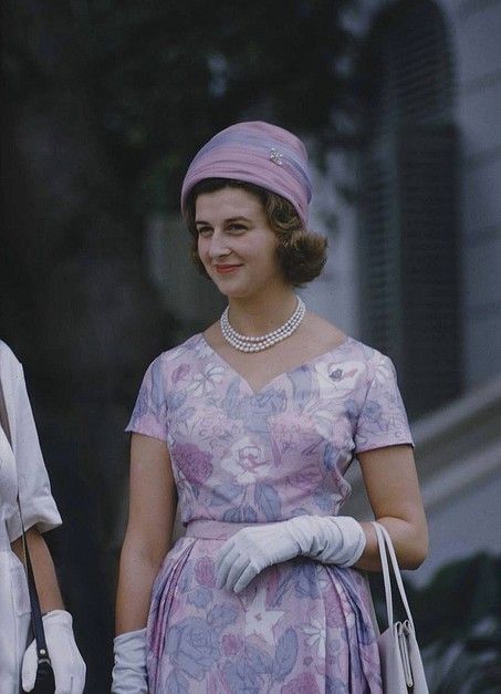 Mary Of Teck, Princess Alexandra Of Kent, Alexandra Of Kent, Royal Colours, Windsor Family, Princess Alexandra Of Denmark, Prince Michael Of Kent, Alexandra Of Denmark, Royal Hats