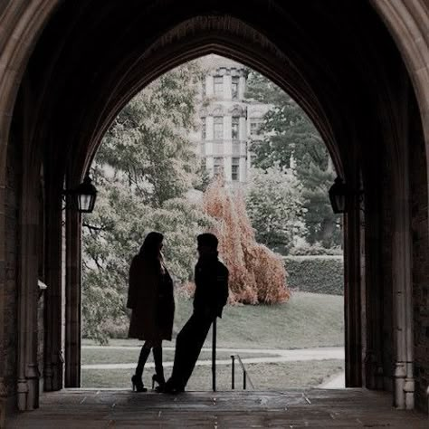 Hogwarts Romance, Another Love Aesthetic, Dark Academia Romance, Immortal Beloved, Vanessa Abrams, Gallagher Girls, Jenny Humphrey, Nate Archibald, Night School