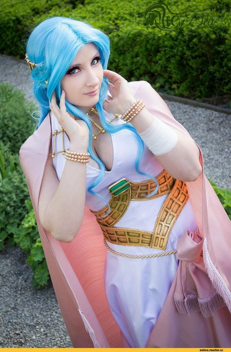 Princess Vivi One Piece, Vivi Cosplay, Pirates Cosplay, Luffy Boa Hancock, Princess Vivi, Luffy Sanji Zoro, Koala One Piece, Vivi One Piece, Mario Run