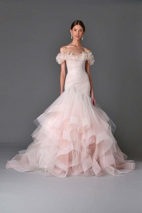 Marchesa Wedding Dress, Marchesa Bridal, Pink Wedding Dresses, فستان سهرة, A Wedding Dress, Beauty Dress, Bridal Fashion Week, Wedding Dresses Romantic, Gorgeous Gowns