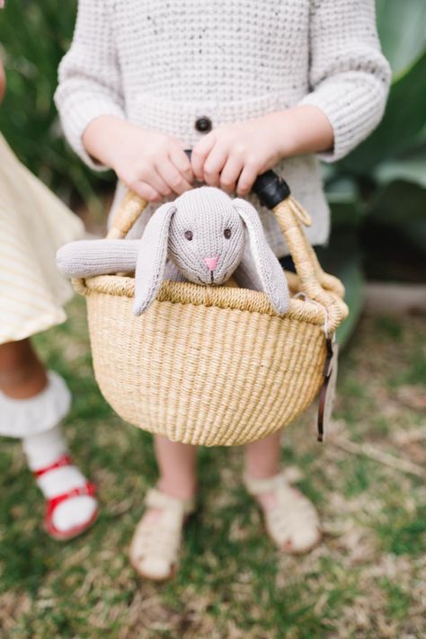 Easter Home Decor Ideas, Peter Rabbit Movie, The Sweetest Thing Movie, Knitted Bunnies, Knitted Stuffed Animals, Easter Photoshoot, Peter Rabbit Party, Easter Home Decor, Easter Event