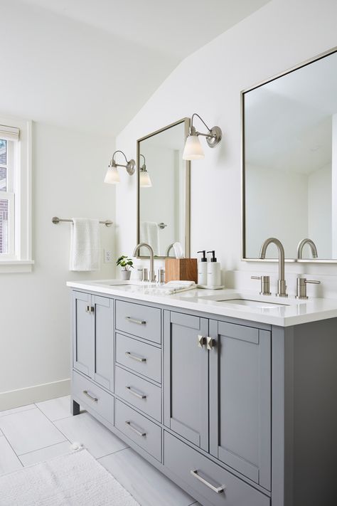 Reimagining A Classic - Transitional - Bathroom - Minneapolis - by MA Peterson Designbuild, Inc. | Houzz White Master Bath Ideas, White Master Bath, Elegant Master Bath, Master Bath Ideas, Cabin Bathrooms, Powder Room Design, Transitional Bathroom, Boys Bathroom, Bath Ideas