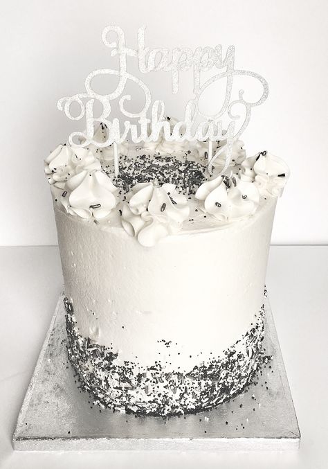 Platinum Birthday Cake, White Silver Birthday Cake, 25th Birthday Silver Theme, Silver Birthday Cake Aesthetic, Silver 21st Birthday Cake, White Birthday Cake With Sprinkles, Silver 18th Birthday Cake, Silver Cake Ideas, Silver White Cake