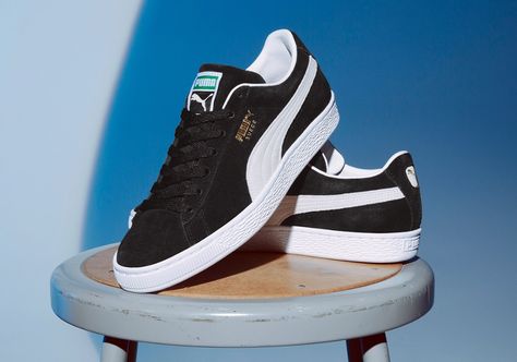 Puma Suede Black, Puma Sneakers Men, Shoes Skate, Puma Outfit, Romantic Kiss, Black Puma, Puma Suede, Puma Sneakers, Release Date