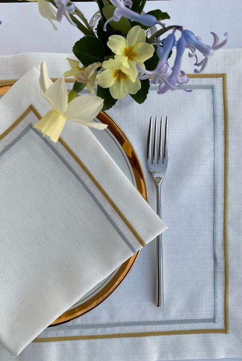 White Linen Placemats And Napkins With Double Gold And Silver Trim- Elegant Wedding Dinner Napkins- Embroidered Linen Placemats And Napkins by MYHomeDecoration1 on Etsy Elegant Wedding Dinner, Gold And Silver Embroidery, Wedding Dinner Napkins, Square Placemats, Placemats And Napkins, White Linen Fabric, Wedding Napkin, Silver Embroidery, Wedding Tables