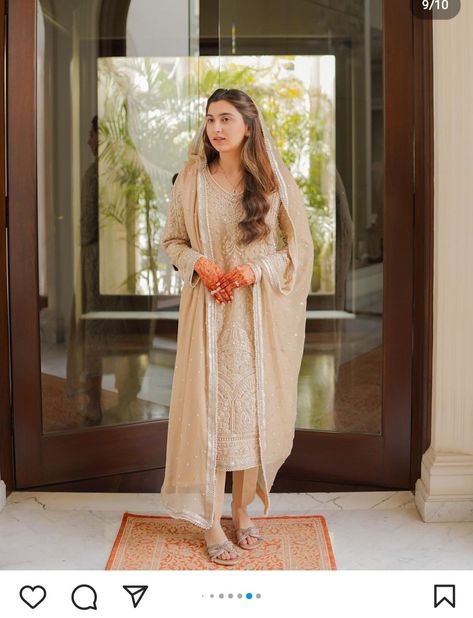 Baat Pakki, Nikkah Outfit, Trendy Cocktail Dresses, Shadi Dresses, Desi Wedding Dresses, Nikkah Dress, Asian Bridal Dresses, Fancy Sarees Party Wear, Pakistani Wedding Outfits