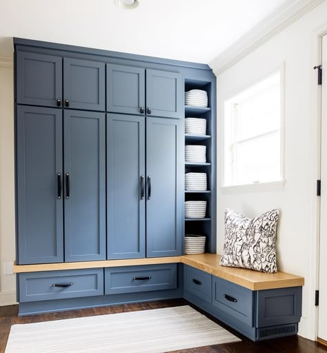 Ania Dunlop | I love to design mudrooms, I think it’s my OCD tendency to declutter and reduce the chaos. Even small spaces can be functional and… | Instagram Corner Bench Mudroom Small Spaces, L Shaped Mudroom Storage, Mudroom Living Room Combo, Mudroom Cabinet Design, Murphy Bed Room Inspiration, Mudroom Built In Cabinets, Mcm Mudroom, Mudroom Island, Small Mudroom Closet