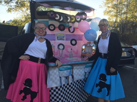 Trunker Treat Ideas, 50s Diner, Festival Theme, Fall Fest, Harvest Party, 70th Birthday Parties, Disco Party, Trunk Or Treat, 70th Birthday