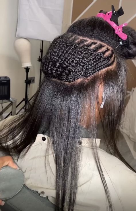 Braid Leave Out, Seamless Sew In Weave, 360 Sew In, Braid Pattern For Sew In With Leave Out, Hybrid Sew In, Versatile Sew In Braid Pattern, Partial Sew In Weave, Versatile Sew In Weave, Hair Weaving Techniques