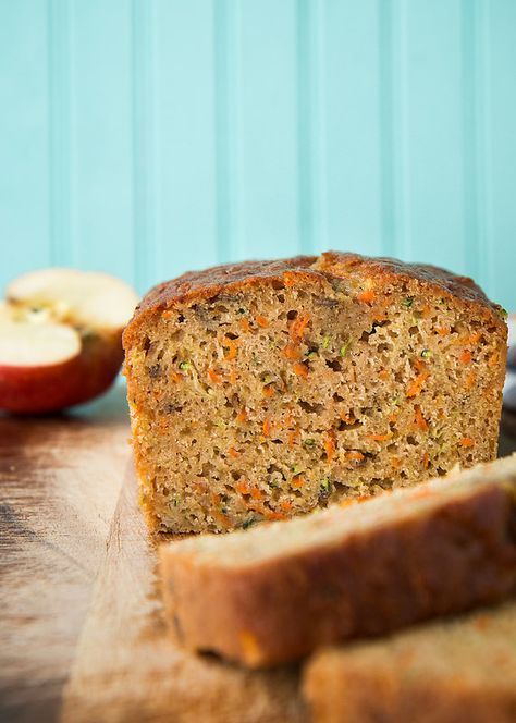 Zucchini Carrot Apple Bread | Will Cook For Friends Zucchini Recipes Dessert, Zucchini Carrot, Carrot Bread, Apple Bread, Zucchini Bread, Yummy Food Dessert, Dessert Recipes Easy, Easy Desserts, Bread Recipes