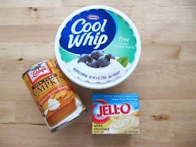 Weight Watcher Pumpkin Fluff, Ww Cool Whip Desserts, Whip Icing Recipe, Cool Whip And Sugar Free Pudding, Cool Whip Icing Recipe, Pumpkin Fluff Dessert, Cool Whip Icing, Lemon Cool Whip, Whip Icing