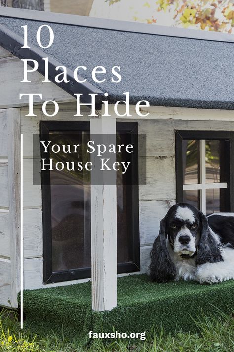 Some of us lose stuff frequently and easily. If this describes you, then it might be a good idea to hide your spare house key in the event that your regular set disappears. Here are 10 of the best places to do so, and your neighbors will never know where it’s stashed! Best Hiding Places Home, Hide House Key Outside, How To Hide A Key Outside, Spare Key Hiding Places, Hide Key Outside Ideas, Key Hiding Ideas Outside, Hide A Key Ideas Outdoor, Hide A Key Outside, Life Hack Videos