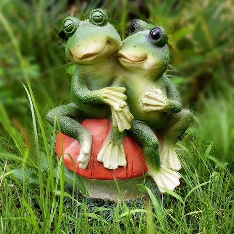 High Quality Material: Our funny frog garden statue is made from durable resin material, which is waterproof and anti-fading, also it can withstand sun, rain, snow and freeze without cracking. Ensure a long-lasting, durable and protected outdoor decor that will enjoy for years to come. Sitting On Mushroom, Mushroom Statue, Boxer Dog Breed, Frog Garden, Dresser Accessories, Frog Sitting, Blown Glass Christmas Ornaments, Frog Figurines, Garden Statue