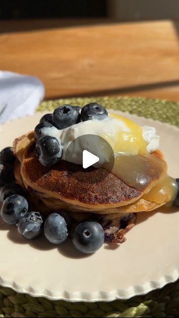 Zoe Nutrition, Cottage Cheese Protein Pancakes, Cottage Cheese Protein, Ways To Start Your Day, Sources Of Fiber, Protein Pancakes, Healthy Options, Cottage Cheese, Blood Sugar