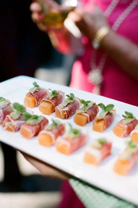 11 Mouth-Watering Wedding Menu Ideas for a Summer Wedding Prosciutto Appetizer, Wedding Canapes, Italian Buffet, Wedding Appetizers, Reception Food, Appetizer Menu, Wedding Reception Food, Water Wedding, Australian Garden