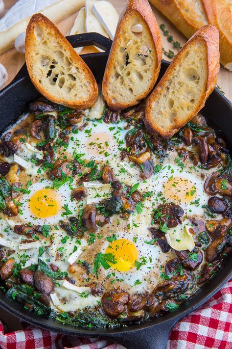 Mushroom and Brie Baked Eggs Closet Cooking Recipes, Brie Eggs, Brie Sauce, Poached Egg Recipes, Mushroom And Brie, Mushroom Brie, Brie Baked, Farm To Table Food, Colorado Lifestyle