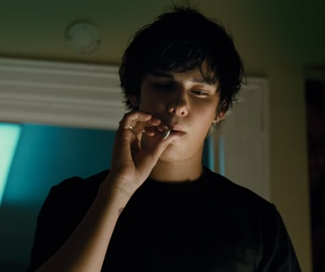 David Bostick, Dean Taylor Devon Bostick, Rodrick Heffley Icon, Devon Bostick Icon, Dark Hair Boy, Rodrick Heffley Aesthetic, Pfp Movie, Devin Bostick, Roderick Heffley