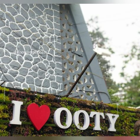 Ooty is a resort town in the Western Ghats mountains, in southern India's Tamil Nadu state. Rainy Day Aesthetic, Bts V Photos, Western Ghats, Ooty, Cute Couple Cartoon, Tourist Places, Couple Cartoon, Tamil Nadu, Cute Cartoon Wallpapers