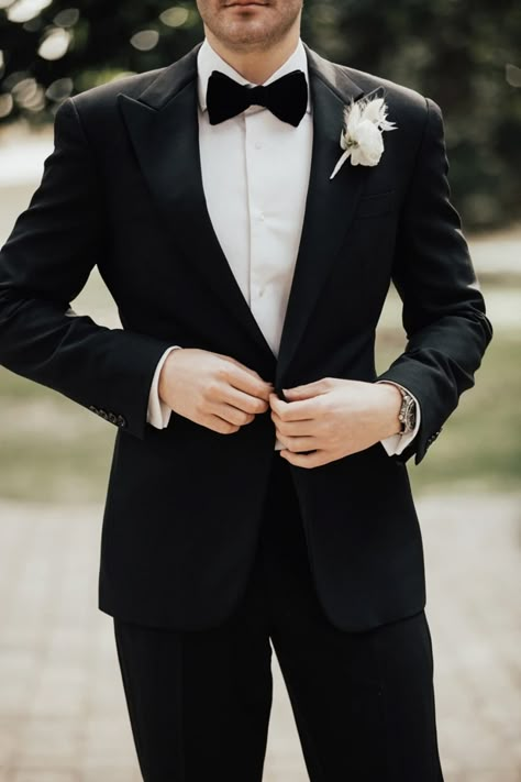 Black Mens Suit, Black Tie Fall Wedding, Mens Suit For Wedding, Groom Attire Black, Black Tux Wedding, Black Tuxedo Wedding, Groom Suit Black, Suit For Wedding, Groom Tux