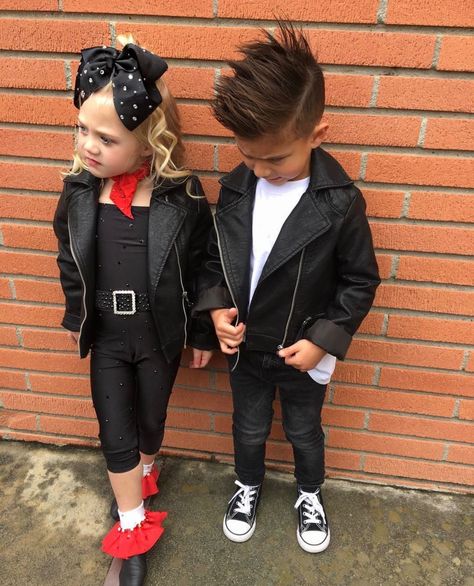 50s Costumes For Kids, Rockstar Spirit Day At School, Grease Family Halloween Costumes, 50s Kids Outfits, 50s Outfits For Kids, Diy 50s Costume Kids, Kids 50s Outfit Girl, 70 80 90 Fashion Outfit, Disfraz Rock And Roll