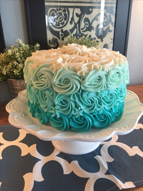 Rosette Cake Ideas, Aqua Cake, Ombre Rosette Cake, Turquoise Cake, Teal Cake, Chocolate Hazelnut Cake, Blue Birthday Cakes, 13 Birthday Cake, Sweet 16 Birthday Cake