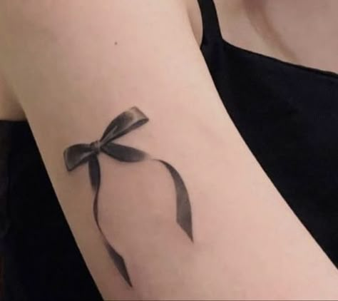 Black Ribbon Tattoo, Black Bow Tattoo, Side Hip Tattoos, Bow Tattoo Designs, Black Cat Tattoos, Ribbon Tattoos, Small Pretty Tattoos, Bow Tattoo, Ring Tattoos