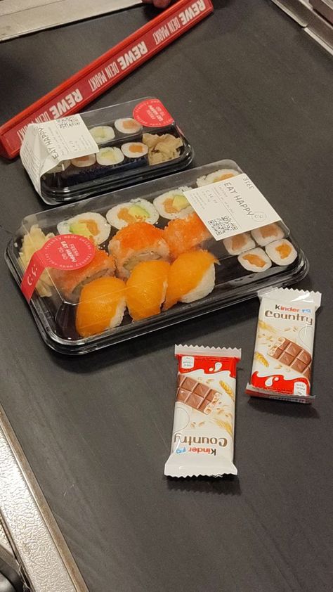 rewe kinder food aesthetic photo insta ideas story sushi Insta Ideas Story, Story Sushi, Eat Happy, Fall 23, Insta Ideas, Photo Insta, Aesthetic Photo, Germany, Pins