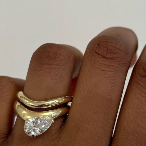 Shahla Karimi on Instagram: "Cloud Offset Pear Ring + Cloud Wedding Band #diamonds #engaged #engagementring" Offset Diamond Ring, Offset Engagement Ring, Shahla Karimi, Cloud Wedding, Pear Ring, January 10, Unique Engagement, Dream Jewelry, Future Wedding