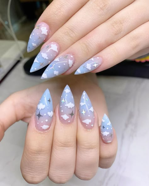 Cloud 9 Nails, Purple Cloud Nails, Blue Cloud Nails, Pink Cloud Nails, Cloud Nail Designs, Stelleto Nails, Cloud Nails, Nails Designs Ideas, Nails Grunge