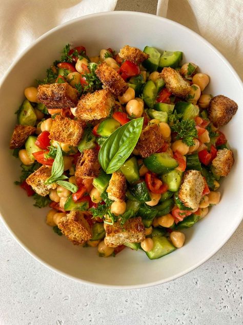 Chickpea Crouton Salad - The Modern Nonna The Modern Nonna, Modern Nonna, Crouton Salad, Hearty Lunch, Eggs In Peppers, Panzanella Salad, Croutons Homemade, Baked Chicken Parmesan, Cucumber Tomato