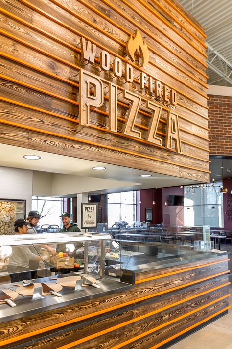 Pizza Oven Restaurant, Foods Pizza, Supermarket Design Interior, Pizza Store, Pizzeria Design, Small Restaurant Design, Grocery Store Design, Pizza Menu, Pizza Design