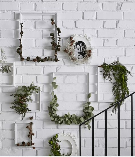 9 Ideas: Turn Basic Picture Frames Into Something Spectacular White Brick Wall, Diy Wand, Wall Bedroom, White Brick, Diy Picture, Deco Floral, Easy Home Decor, Pallet Ideas, Décor Diy