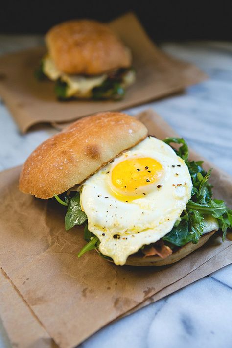 Dressed Arugula and Crisped Prosciutto Egg Sandwich recipe: Build a Better Breakfast Sandwich | FoodforMyFamily.com Egg Breakfast Sandwich, Cheese Wraps, Egg Sandwich Recipe, Wake Up Happy, Best Breakfast Sandwich, Champagne Vinaigrette, Bread Banana, Better Breakfast, Breakfast Sandwich Recipes