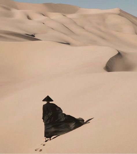 SLOW ROADS on Instagram: “Petecia Le Fawnhack-Maggiori @lefawnhawk | “On January 12th, we have a series of events that will shake up our lives due to the stellium (a…” Chinese Desert, Nomad Aesthetic, Chinese Deserts, Desert Nomad, Western Signs, Rider Waite Tarot Decks, Desert Aesthetic, Desert Dunes, Modern Desert