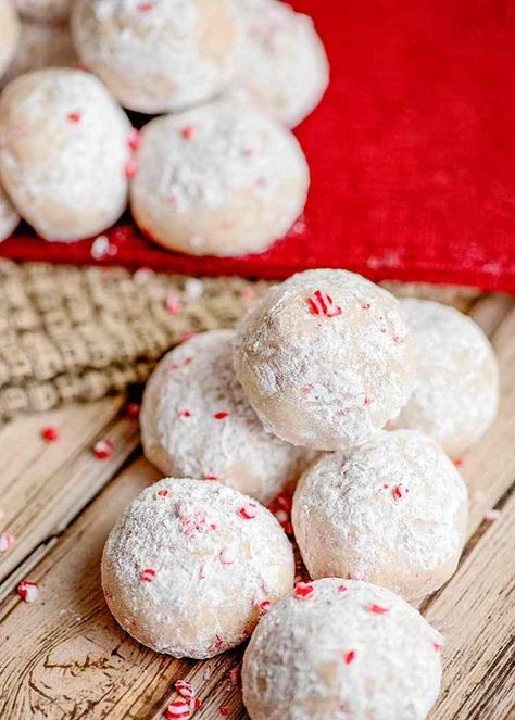 Peppermint Snowball Cookies Recipe, Peppermint Crunch Balls, Peppermint Balls Christmas, Peppermint Drop Cookies, Crushed Peppermint Cookies, Peppermint Snowball Cookies, Andes Peppermint Crunch Recipes, Peppermint Meltaway Cookies, Peppermint Snowballs