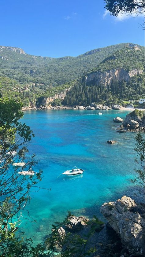 South Europe, Palm Tree Island, Photo Ideas Instagram, Corfu Greece, Water Ocean, Pretty Landscapes, Ocean Vibes, Dream Travel Destinations, Dream Holiday