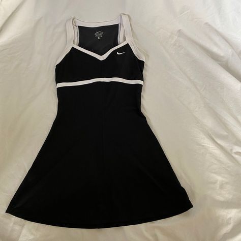 Us Open Fashion, Strapless Bodysuit Outfit, Depop Aesthetic, Depop Clothes, Nike Dress, Single Clothes, 00s Mode, Tennis Outfits, Tennis Outfit