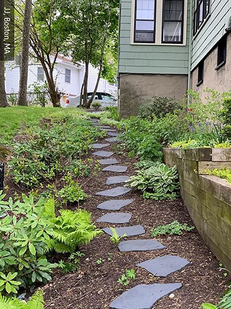 Gardener's Supply Company Flagstone Recycled Rubber Stepping Stone For Garden Walkway | Outdoor Patio Decor & Lawn Pathway Landscaping Stepping Blocks | Eco-Friendly Recycled Rubber - 17"W X 1/2 Thick : Patio, Lawn & Garden Flagstone Steps, Flagstone Pathway, Flagstone Path, Garden Stepping Stones, Sloped Garden, Stone Walkway, Garden Walkway, Garden Steps, Stone Path