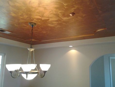 How to Paint a Brushed Copper Metallic Faux Finish - Faux Finish Metallic Copper Paint, Metallic Paint Walls, Metallic Paint Colors, Faux Paint Finishes, Metallic Painted Furniture, Copper Ceiling, Copper Paint, Brushed Copper, Faux Painting