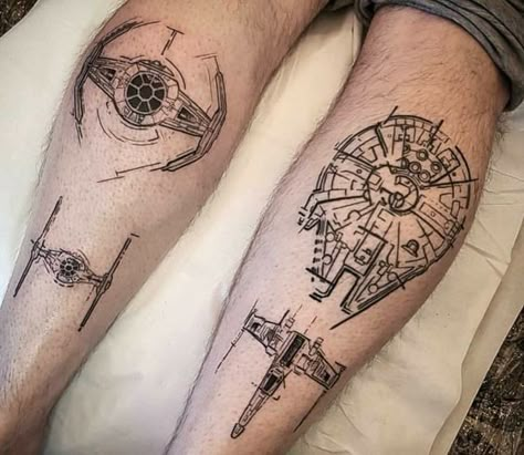 Do you want to get a tattoo that reminds you of your childhood days? Here, you will find the 65 small and minimalist Star Wars tattoo ideas that catch your attention. Find out their meaning and check 35 nostalgic tattoos designs for men and women. Millenium Falcon Tattoo, Millennium Falcon Tattoo, Mandalorian Tattoo, Star Wars Tattoo Sleeve, Falcon Tattoo, Kunst Tattoos, Wolf Tattoo Design, Star Wars Tattoo, Millennium Falcon