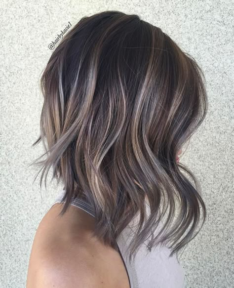 Short Hair Highlights, Balayage Bob, Perfect Hair Color, Silver Hair Color, Silver Grey Hair, Brown Hair Balayage, Brown Balayage, Hair Color Techniques, Short Hair Balayage